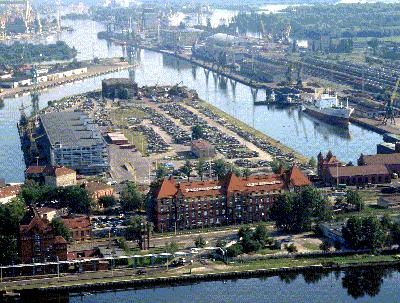 PORT SZCZECIN-ŚWINOUJŚCIE SZCZECIN HAFEN F reizolle Zone Fläche 19,39 ha 112.