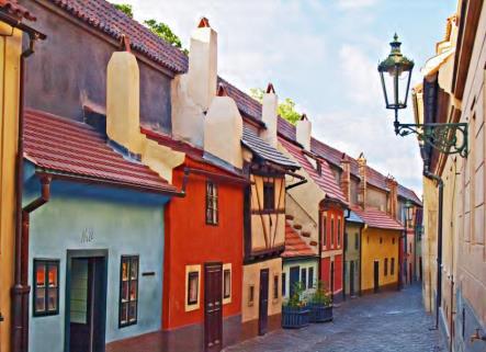 Praska starówka od 1992 roku wpisana jest na Światową Listę Dziedzictwa UNESCO. Praga uważana jest za jedno z najbardziej atrakcyjnych miast Europy.