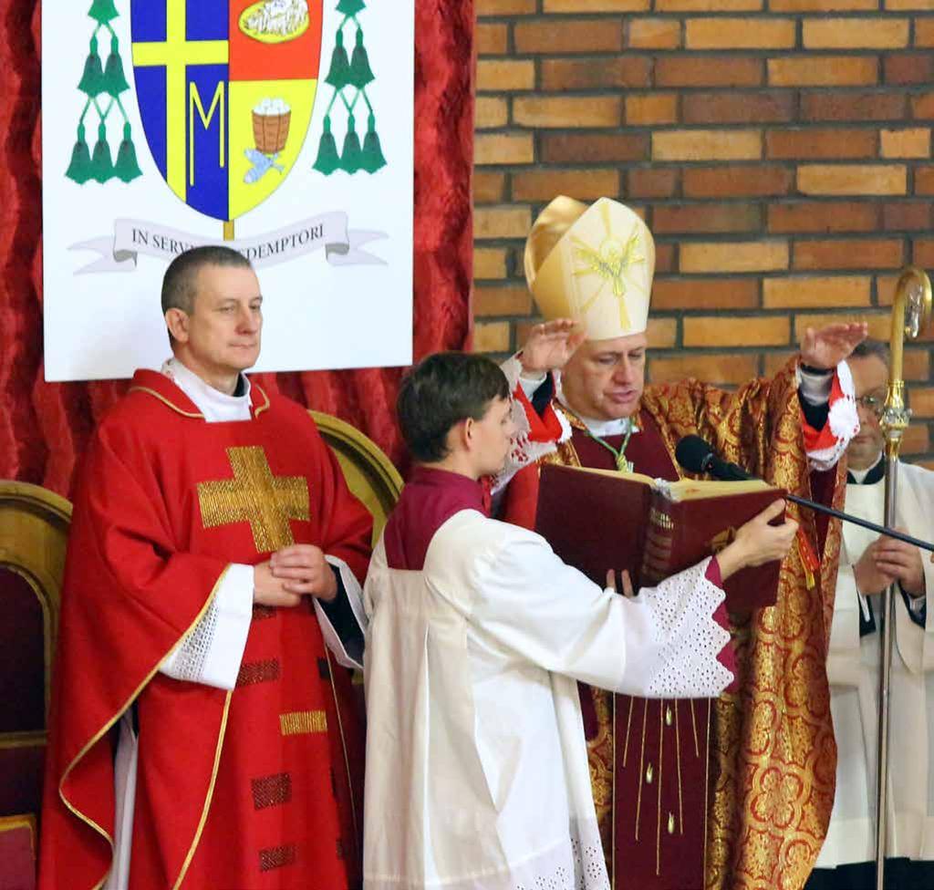 Dziękujemy za posprzątanie kościoła i ofiarę na kwiaty mieszkańcom Starych Bloków nr 19, 24 i 32. W tym tygodniu prosimy mieszkańców bloków nr 33 i 34. 6.