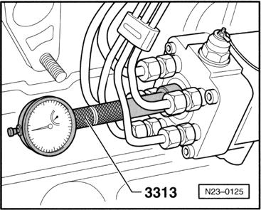 Zamontowanie i naciąganie wkręcićna miejsce śruby zaślepiającej końcówkę czujnika pomiarowego 3313; osadzićczujnik pomiarowy (zakres 0 do 3,0 mm) w końcówce i naprężyćwstępnie czujnik na wartośćna
