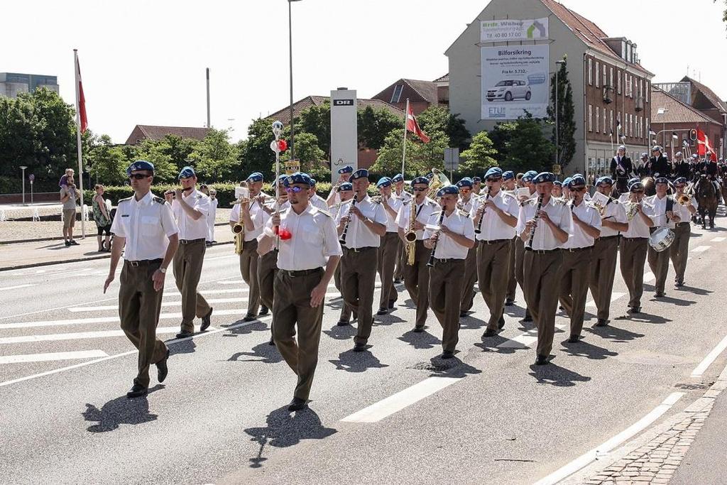 Śpiewana publicznie od roku 1981 podczas wznowionej Kadrówki, została w Polsce rehabilitowana oficjalnie w roku