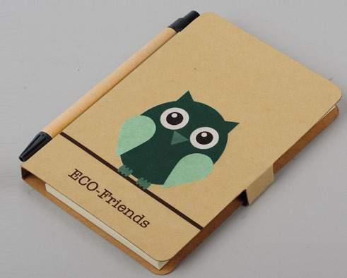 R73809 Notes OWL z długopisem Notes Eco friends w formacie A6 z długopisem.