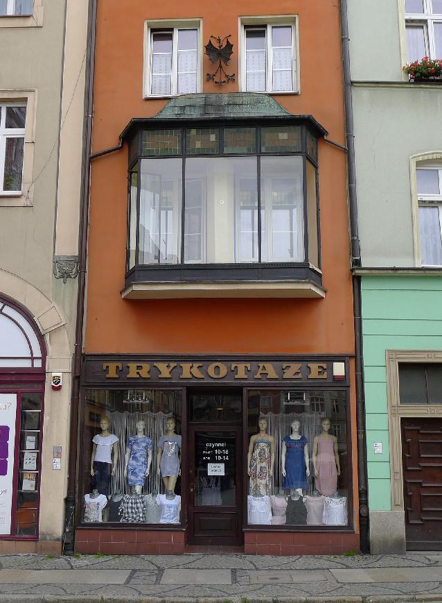 Fot.20 - Rynek 21 sklep TRYKOTAŻE Fot.