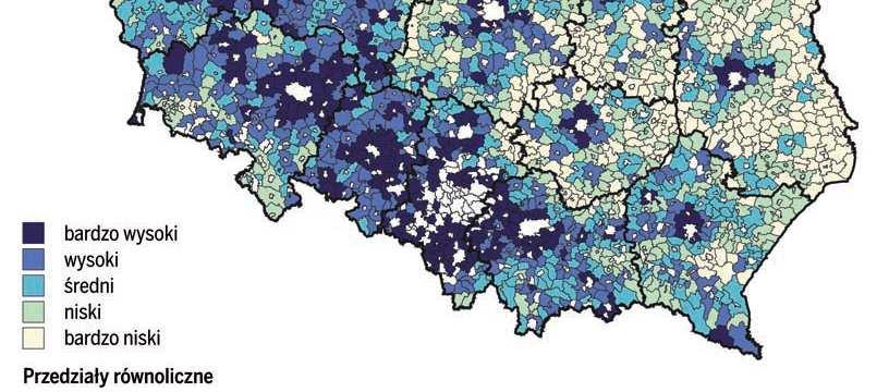 ) wytworzyły wiejskie strefy podmiejskie wskazujące wysoki poziom rozwoju. Występują procesy polaryzacji hierarchicznej w regionie. Źródło: Monitoring rozwoju obszarów wiejskich.