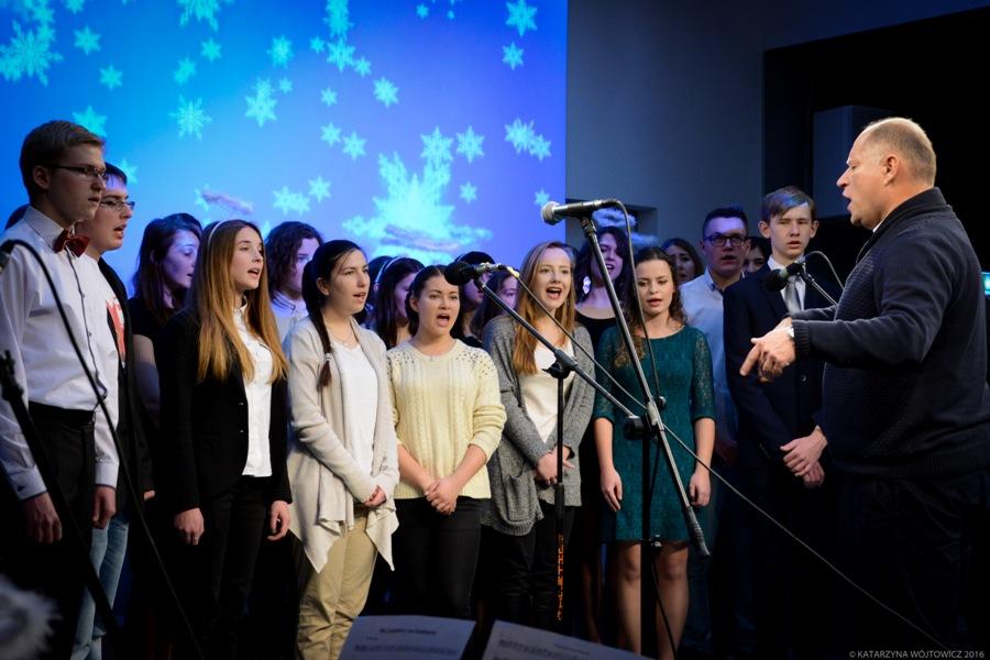 stycznia koncert wszyscy galowy 2016 wpodsumowujący do Chełmskiej stajenkibibliotece Koncert