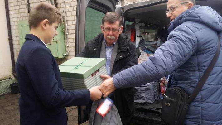 Kolejnym adresatem naszego wsparcia jest młodzież, z polskich szkół średnich Wilna i okolic.