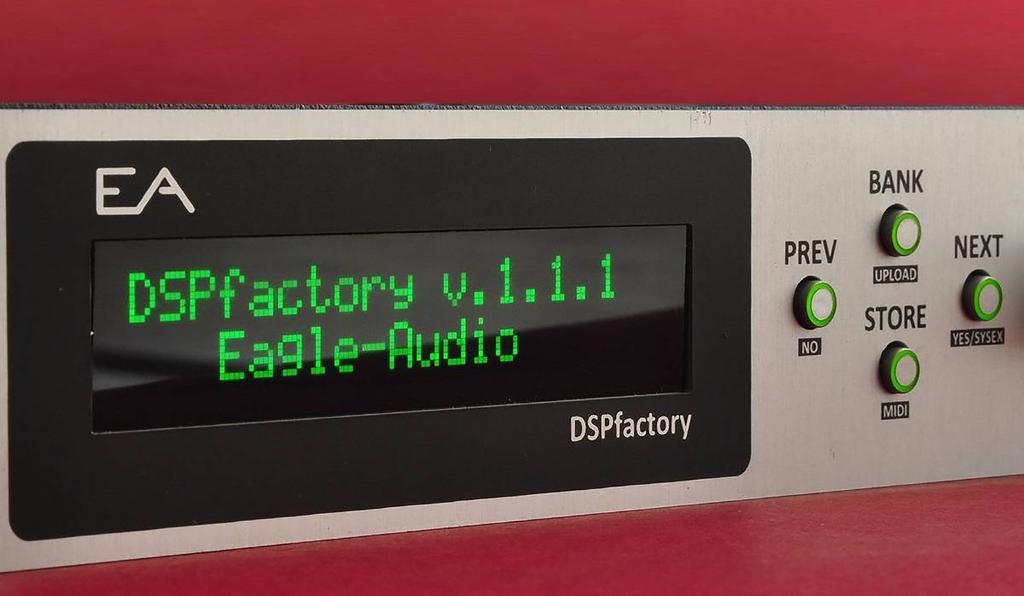 PROJEKTY DSPfactory (2) Profesjonalny efekt dźwiękowy dla muzyków Odtworzenie brzmienia efektów opartych na celowym opóźnieniu sygnału (zwłaszcza typu: chorus, reverb i echo) jest dość łatwe w