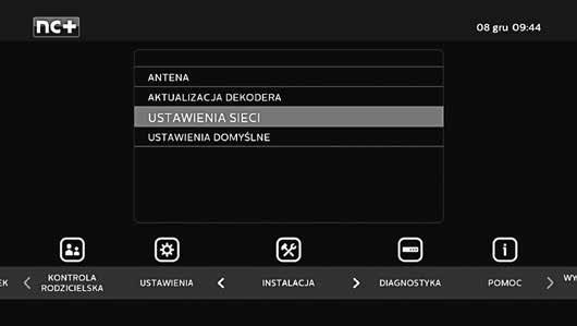 14 PODŁĄCZENIE DEKODERA Wystarczy jedną końcówkę kabla podłączyć do portu Ethernet w dekoderze, a drugą do routera lub innego urządzenia sieciowego udostępniającego