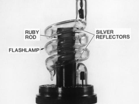 Pierwsze lasery i ich zastosowania 1960 r.