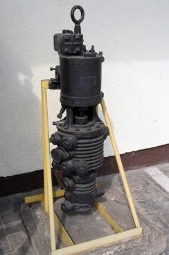 Sprężarka Wysokość 1400 mm Średnica około 1200 mm (w