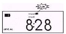 W tym czasie należy nacisnąć przycisk nastawiania alarmu (16). Na ekranie wyświetlacza pojawi się teraz lub. 3. Wyświetlony symbol sygnalizuje, że timer sygnału budzenia jest włączony.