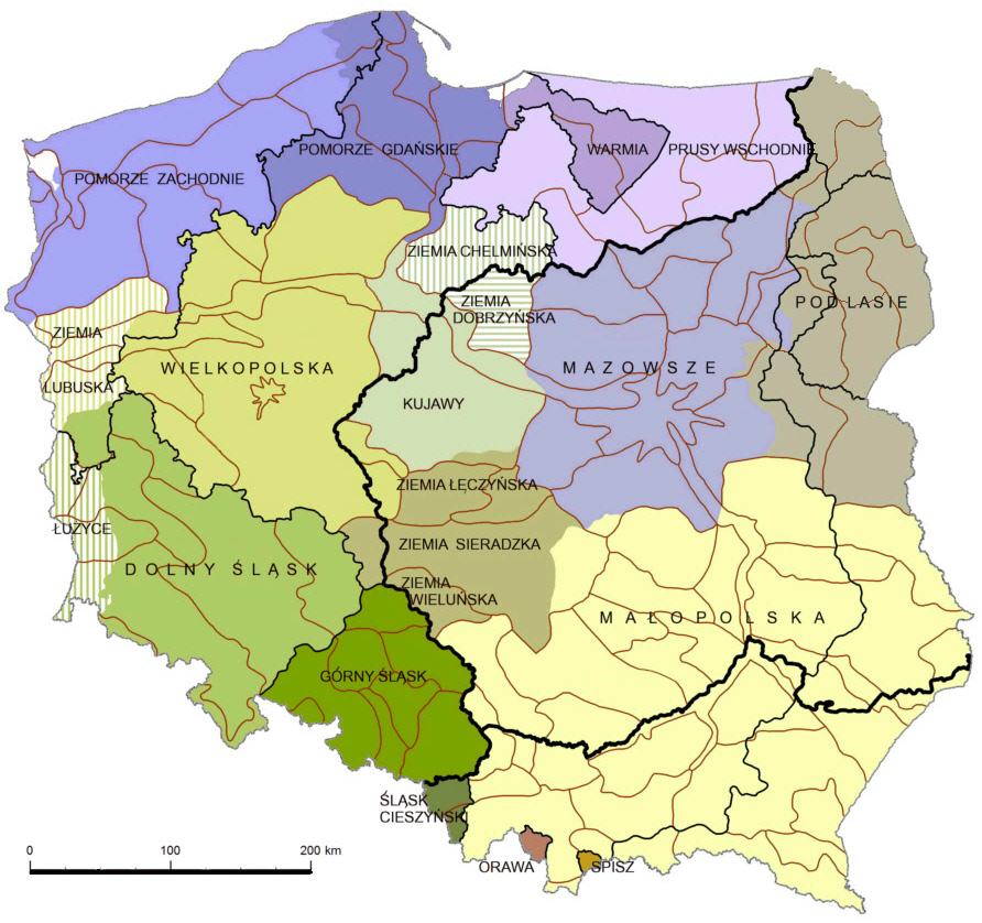 Ryc. 71. Regionalizacja współczesnych krajobrazów historyczno-kulturowych Polski na tle regionów historycznych (Plit 2015 a, b zmienione) Fig.