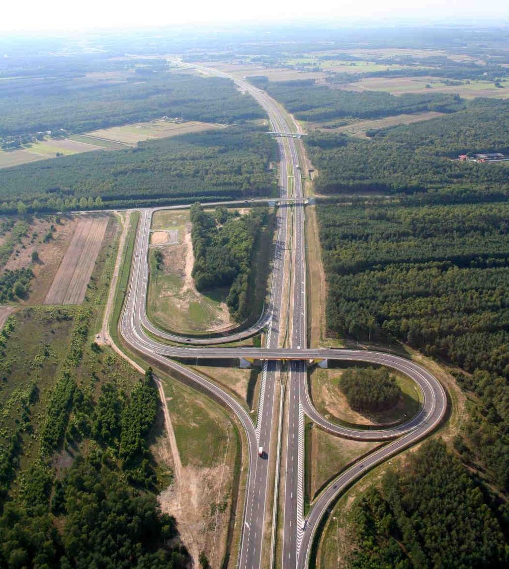 Infrastruktura drogowa projektowanie i nadzory Autostrada A2, odc. 18 km, od węzła Emilia do węzła Stryków Inne przykładowe projekty: - Autostrada A4, odc.