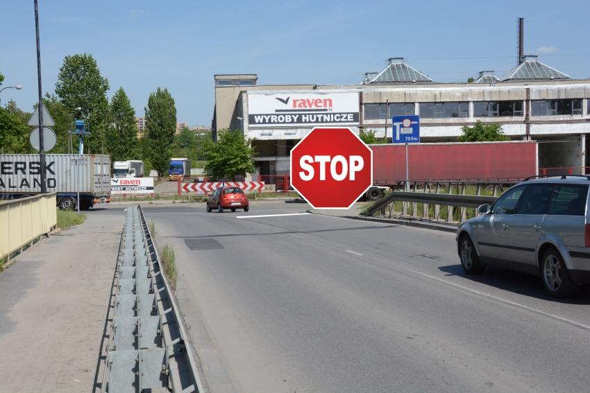 przejazdu, a ulice Edisona i estakada Heweliusza staną się drogami podporządkowanymi!