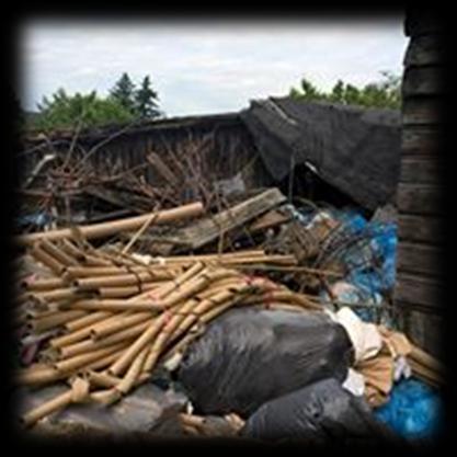 gromadzenia odpadów, a także kontrole czystości i porządku posesji oraz na terenach do nich przyległych.