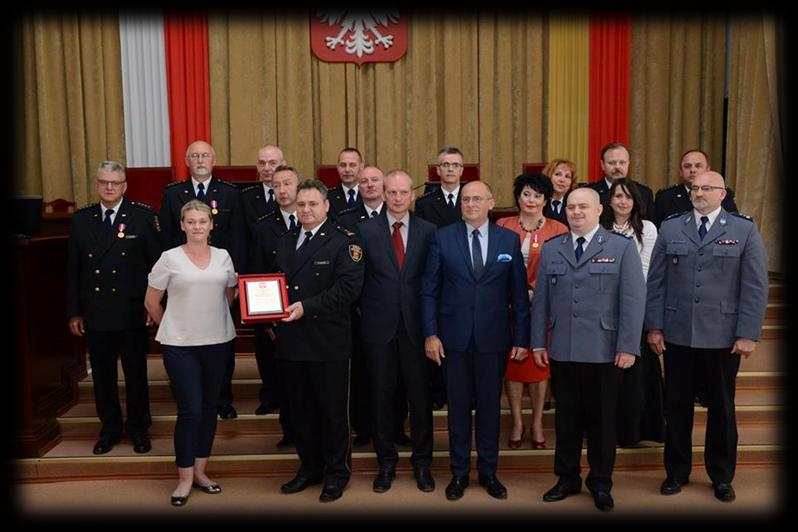 13.06.2016 r. to dla łódzkiej Straży Miejskiej w Łodzi to podwójna okazja do świętowania.