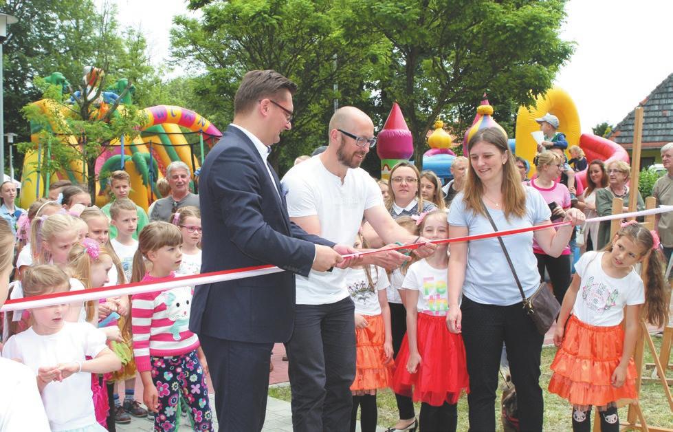 2 BUDŻET OBYWATELSKI www.bo.katowice.eu BLISKO 250 PROJEKTÓW ZOSTAŁO ZREALIZOWANYCH W KATOWICACH MieszkanieC katowic świętował swoje 107. urodziny Budżet obywatelski zmienia Katowice Fot. S.