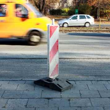 Beskidzkiej i Marmurowej Przebudowa ronda Sybiraków Przebudowa ul. Częstochowskiej Przebudowa ul. Grota-Roweckiego Przebudowa ul. Dziewiarskiej Łącznie ŚRÓDMIEŚCIE Budowa ul.