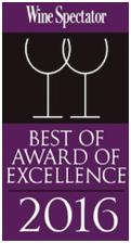 Wina dobierane przez Sommeliera potęgują doznania tworząc harmonię smaku. Karta Win Amber Room otrzymała ekskluzywne wyróżnienie Wine Spectator Best Award of Execellence 2016.