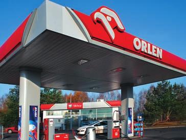 Rynkową wizytówką PKN ORLEN jest sieć stacji paliw zlokalizowana w Polsce, Niemczech, Czechach i na Litwie pod markami ORLEN, Bliska, Star, Benzina i ORLEN Lietuva oferująca klientom produkty i