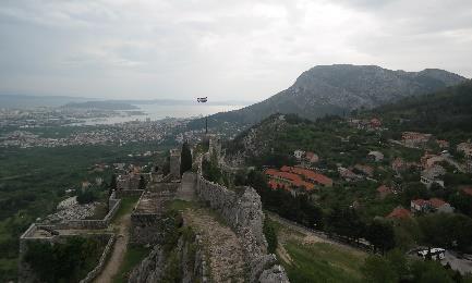 Koszt wycieczki 25,- zł + cena raftingu 27 2. Kilkugodzinny trekking w nadmorskim paśmie Omiska Dinara w okolicach Omiszu.