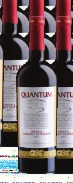 Quantum Syrah i Cabernet Sauvignon Domaine Boyar WYTRAWNE czerwone wino w kolorze intensywnej purpury.