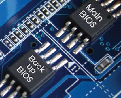 Dual BIOS Dual BIOS to dwa oddzielne układy BIOS na płycie głównej, z których jeden pełni rolę "głównego", drugi natomiast jest układem "zapasowym".