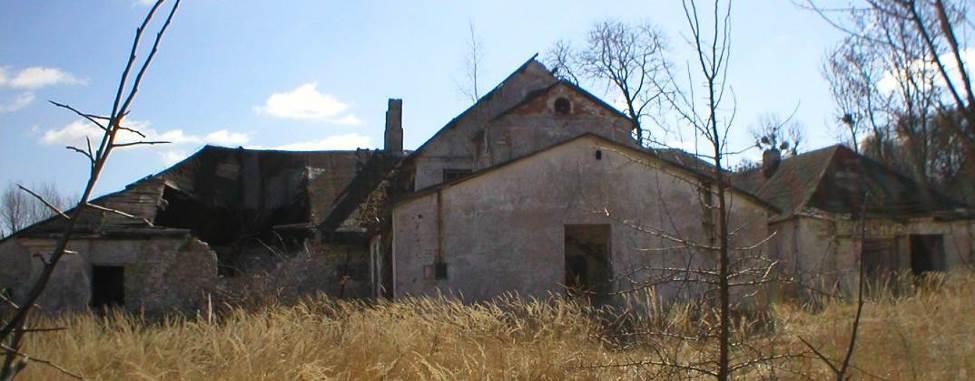 Pod koniec lat pięćdziesiątych XX wieku budynek jest już użytkowany jako warsztat remontowy, natomiast w późniejszych latach w jego części wschodniej urządzono mieszkania dla pracowników RSP.