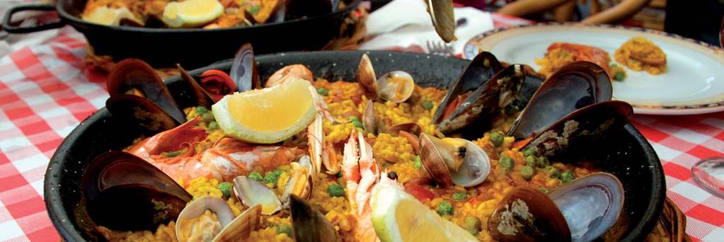 Paella Któż jej nie zna? Paella, tradycyjna potrawa rodem z wschodniego wybrzeża Hiszpanii - kulinarne dzieło sztuki, prawdziwa uczta dla oka i żołądka.