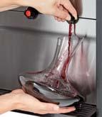 Wygodne nalewanie wina, soku, wody, alkoholi, koktajli z pojemników typu Bag-In-Box o pojemności od 1,5 do 5 litrów.