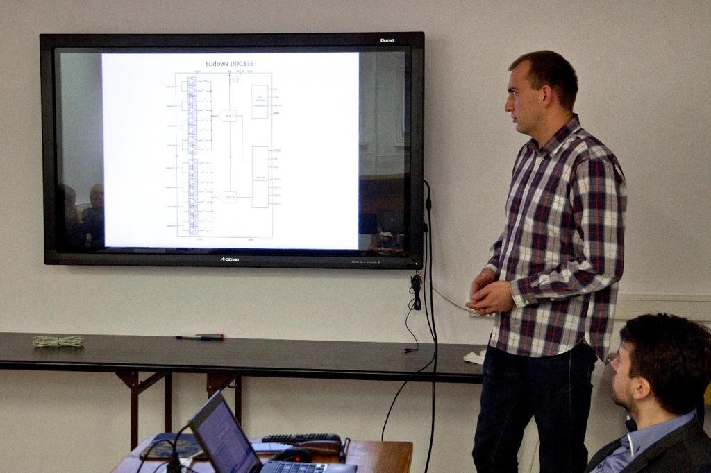 3. Mateusz Stosio, Zastosowanie układu DDC316 do pomiarów pojemności w ECT Referat przedstawiał