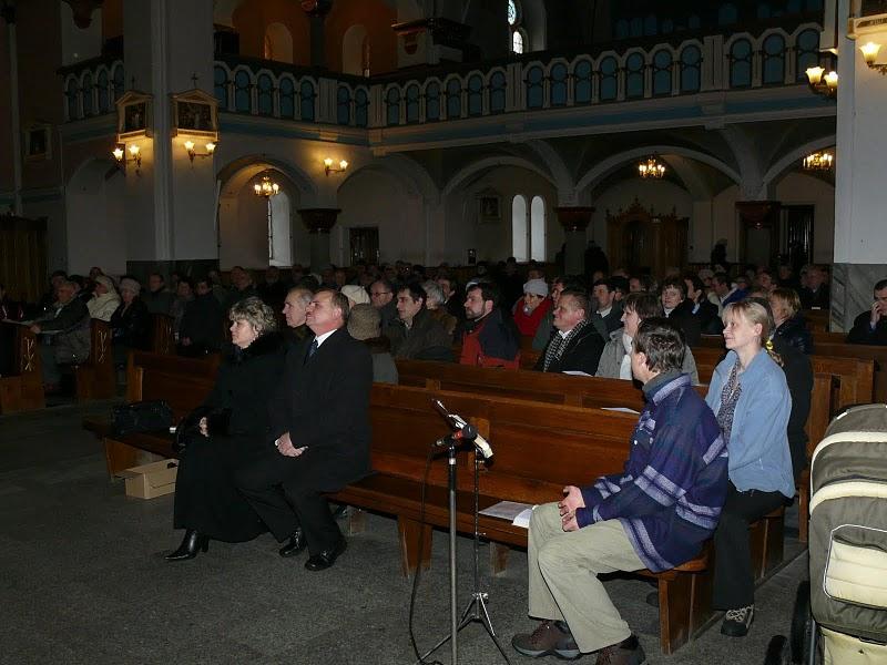 .... bylebyście tylko trwali w wierze ugruntowani i stateczni a nie chwiejący się... to tylko wybrane cytaty, które dla mnie w tym dniu były szczególnie ważne i dlatego nimi się dzielę.