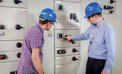 Modułowa rozdzielnica niskiego napięcia CENTERLINE 2500 Modułowe rozdzielnice napędowe niskiego napięcia (MCC) o wysokiej wydajności spełniające wymogi normy IEC 61439-2 Opis produktu Modułowe
