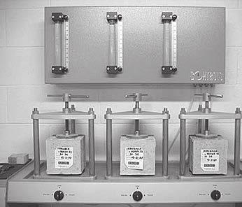 2.2. Domieszka Penetron ADMIX 49 Rys. 29. Zdjęcia z badań wykonanych w laboratorium CISMONDI S.r.I. Laboratorio [17].