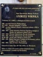 1 1 4 Obecna struktura diecezji pelplińskiej. na przełomie 1 944 i 1 945 r., zwłaszcza w lutym 1 945 r. Najwięcej wówczas uciekinierów zginęło podczas przeprawy przez zamarznięty Zalew Wiślany.