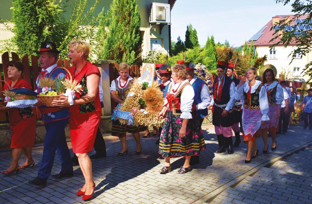 SIERPIEŃ August - August Dożynki w parafii Sobolów Przemienienie Pańskie Narodowy Dzień Pamięci Powstania Warszawskiego, Nadziei, Justyna Cypriana, Emiliana, Dominika Kariny, Gustawa Lidii, Nikodema