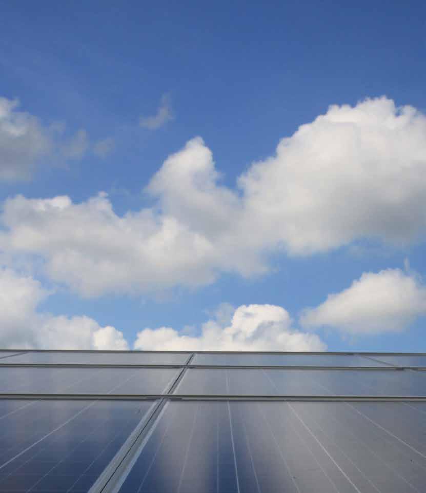 SolarEdge stworzyło inteligentne rozwiązanie falowników fotowoltaicznych, które zmieniło sposób pozyskiwania i zarządzania energią w systemach fotowoltaicznych.