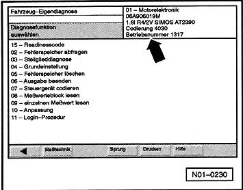 Na ekranie zostanie wskazana identyfikacja komputera sterującego i kodowanie -patrz strzałka na rysunku-, np: Jeżeli nie wystepuje zgodnośćpomiędzy odpowiednim wyposażeniem a kodowaniem dla danego