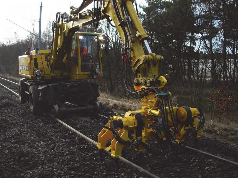 normalnym o prześwicie 1435 mm, jak i w torze tramwajowym o rozstawie 1000 mm.