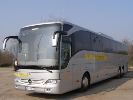 55 + 1 + 1 SCANIA IRIZAR PB Rok produkcji: 2013 / Ilość miejsc: 49 + 1 + 1 VDL