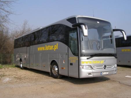 produkcji: 2013 / Ilość miejsc: 61 + 2 + 1 MERCEDES Tourismo Rok produkcji: 2013 /