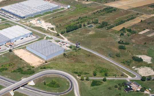 Zdjęcie: Tulipan Park Stryków Największe transakcje najmu w regionie ( - 3) Najemca Park logistyczny Powierzchnia (mkw.) Rodzaj transakcji Rok Leroy Merlin Panattoni Park Stryków 56.