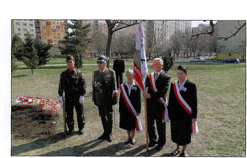 N ajw ażniejszym wydarzeniem w kalendarzu wzajem nych kontaktów są obchody 23 marca - Dnia Przyjaźni Polsko-W ęgierskiej, ustanowionego przez parlamenty Polski i W ęgier w marcu 2007 roku.