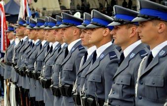 27 sierpnia powstało Centrum Szkolenia Policji w Legionowie.