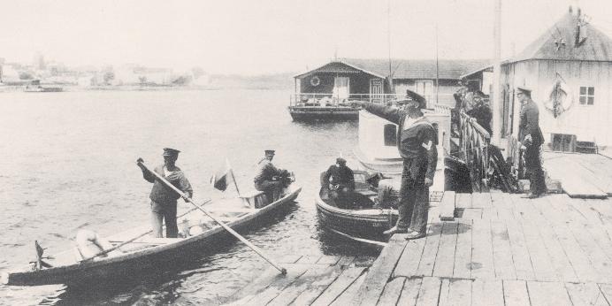 Szkolenie Policji Państwowej Historia Policji W celu doskonalenia umiejętności wyspecjalizowanej grupy policjantów pełniących służbę na akwenach w 1928 r.