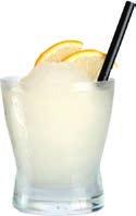 Przygotuj orzeźwiające letnie drinki X ux u 6 ml likieru truskawkowego Xuxu, 12 ml soku bananowego, 2 kostki lodu, 2 rurki Mojito Sandara 3-4 kostki lodu, 2 limonki (sparzone),
