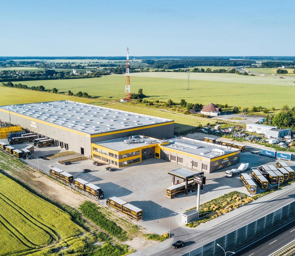 CENTRUM LOGISTYCZNE MARATHON CARGO HUB Obiekt o powierzchni 60000 m², położony jest w okolicach Poznania; w dogodnym miejscu przy skrzyżowaniu autostrady A2 i trasy ekspresowej S5.