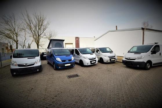 Volkswagen T5/T6 Dane techniczne pojazdu z zabudową bez opcji dodatkowych KRÓTKI DŁUGI Rozstaw kół (mm) 3000 3400 Długość/szerokość/ wysokość (mm) 4904/1904/1990 5304/1904/1990 Dopuszczalna masa