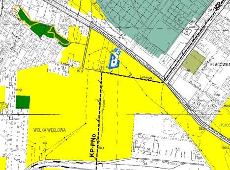 Obszar położony w sąsiedztwie terenów otwartych, jedynie przy zachodniej granicy obszaru zlokalizowane są budynki o charakterze produkcyjno-usługowym.