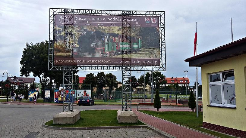 tablice reklamowe na terenie gminy Rewal. Rycina 35.